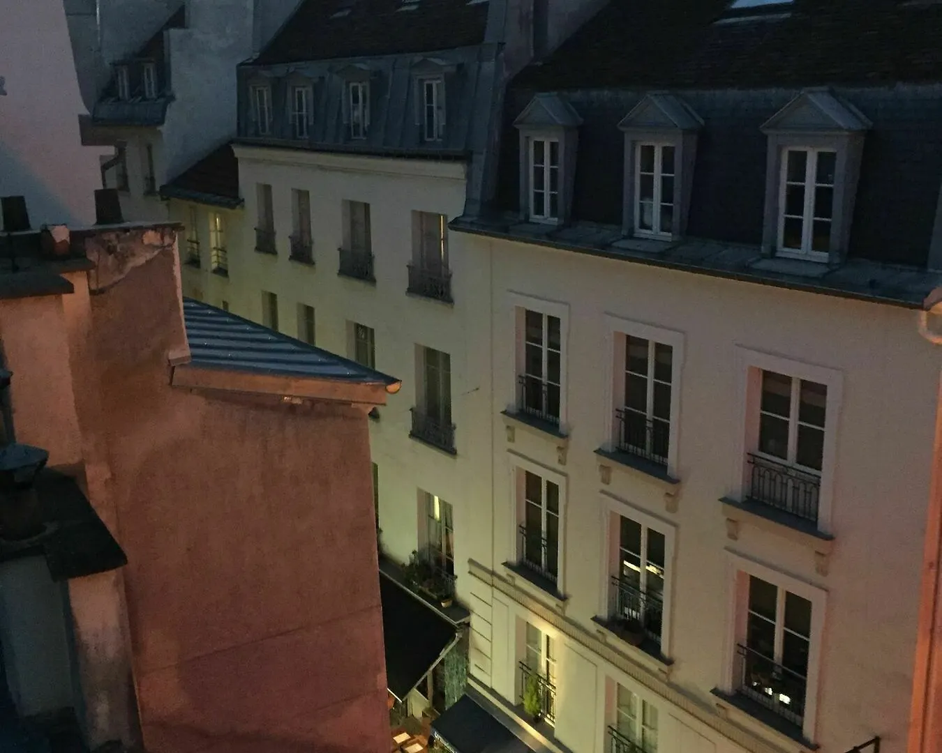 A Parisian Boutique Hotel